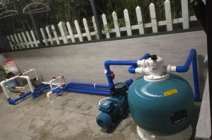 ?？诿酪晞e墅B3棟魚池過濾設(shè)備安裝工程