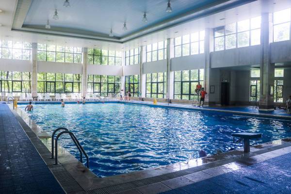 海航空乘學(xué)院室內(nèi)泳池，中水回用及排放